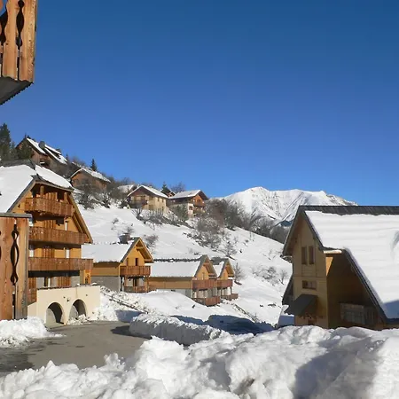 3 Pieces 8 Personnes Avec Parking ; Animaux Admis - Fr-1-504-189 *