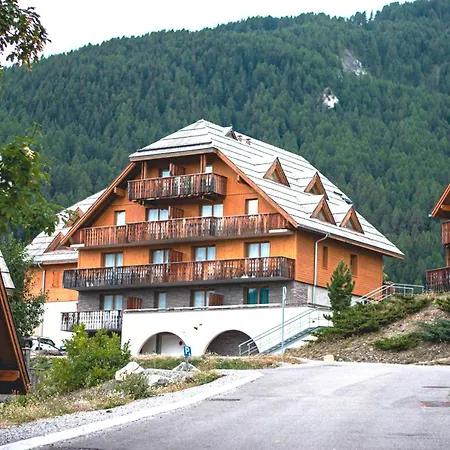 3 Pieces 8 Personnes Avec Parking ; Animaux Admis - Fr-1-504-189 * Uvernet-Fours