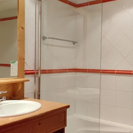 Uvernet-fours, 3 Pièces, 8 Personnes - Fr-1-504-189 Appartement Uvernet-Fours